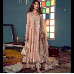 Faiza Saqlain Delisha dress